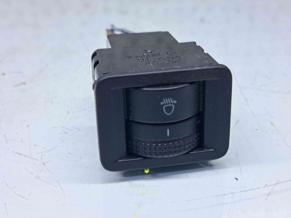 Buton reglaj far Seat Ibiza 5 (6P1,6J5) Hatchback [Fabr 2008-2017] 6P0941333
