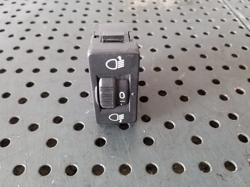 Buton reglaj faruri citroen c3 2 96661868xt