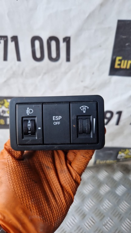 Buton reglaj faruri, ESP HYUNDAI I20 motor 1.2 G4LA an 2010 cod 93700-1j700