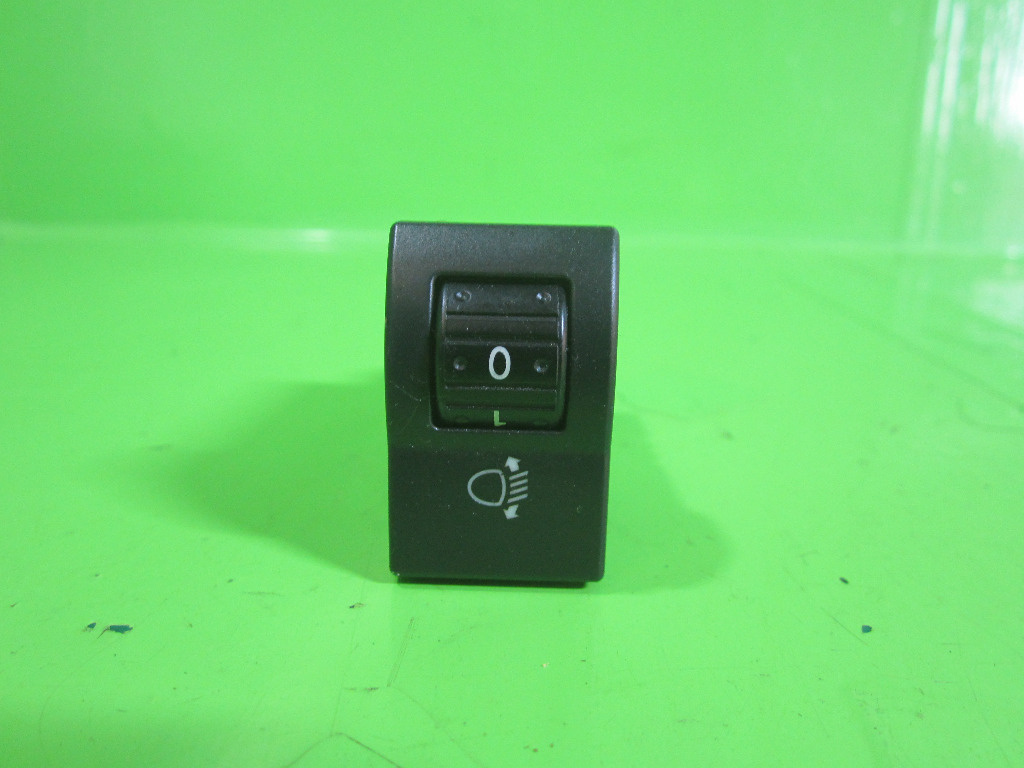 BUTON REGLAJ FARURI / LUMINI MAZDA 3 FAB. 2004 - 2009 ⭐⭐⭐⭐⭐