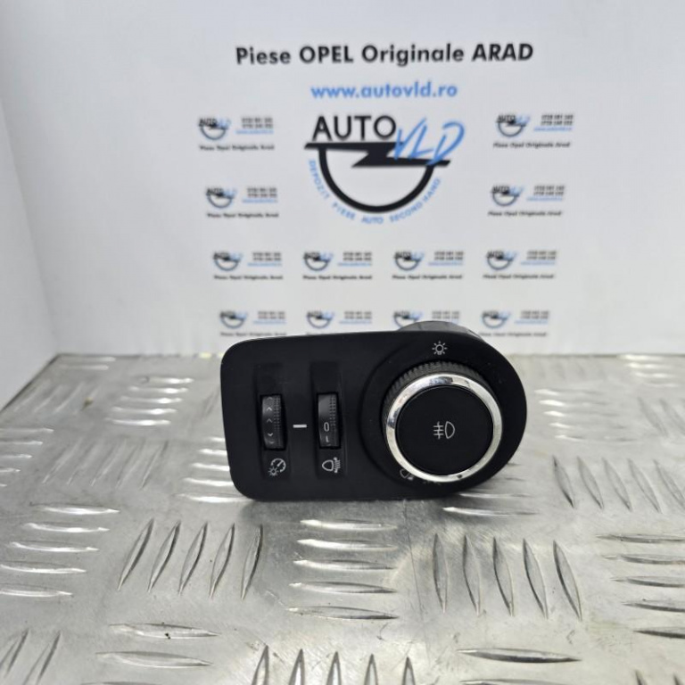Buton reglaj faruri Opel Corsa D facelift 2010-2014 13310330