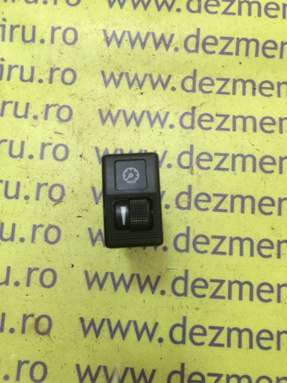 Buton reglaj intensitate lumini bord Mazda 6 GG [2002 - 2005] Liftback 2.0 MZR-CD MT (136 hp) SPORT RF5C