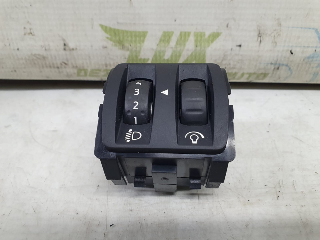 Buton reglaj lumini 251900567r Renault Captur [facelift] [2017 - 2019] 0.9 TCE H4B408
