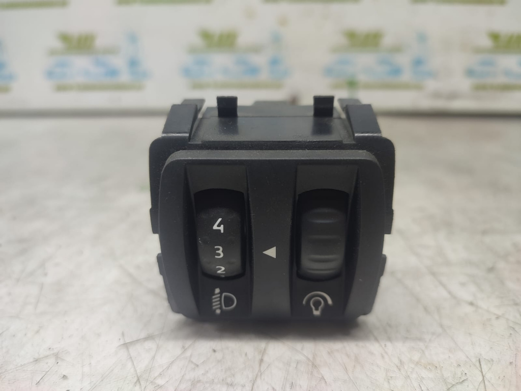 Buton reglaj lumini 251900567r Renault Zoe [2012 - 2020] 5AQ601
