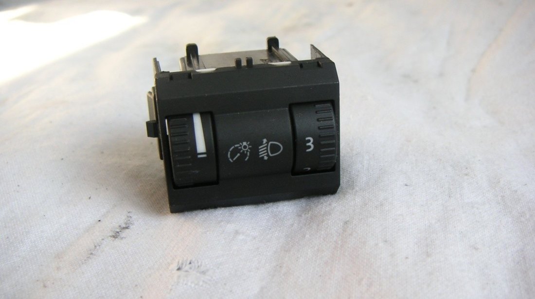 Buton reglaj lumini Skoda Octavia 2 cod 1Z0941333