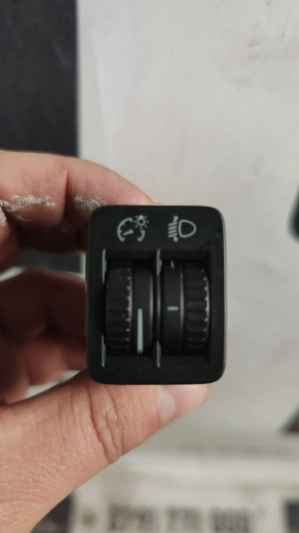Buton reglaj lumini Vw Passat B7 1.4 TSI sedan 160hp / 118 Kw cod motor CKM , an 2014 cod 3AA941333