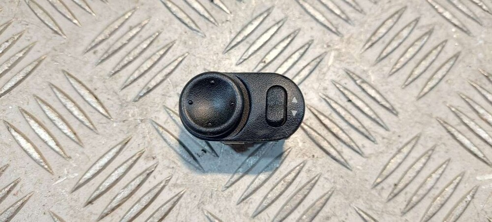 Buton reglaj oglinzi 09226861 Opel Astra G an fab. 1998 - 2009