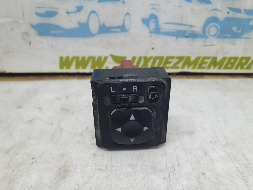 Buton reglaj oglinzi 183569 Mitsubishi Lancer IX [facelift] [2003 - 2010]
