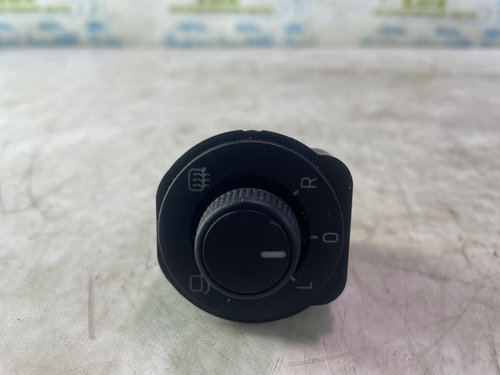 Buton reglaj oglinzi 5E0959565C Skoda Octavia 3 [facelift] [2017 - 2020] 1.5 tfsi DPCA