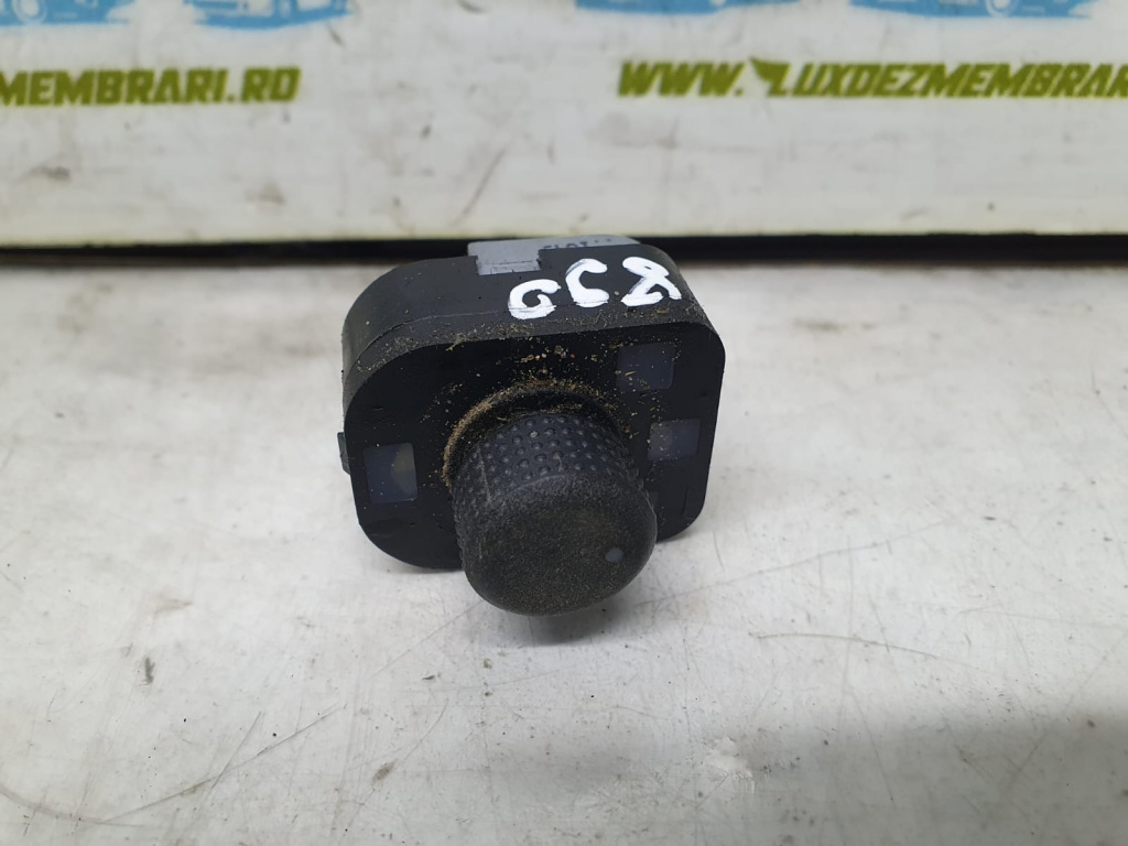 Buton reglaj oglinzi 5p0959565a Seat Altea XL [2006 - 2009] 1.6 tdi CAYC