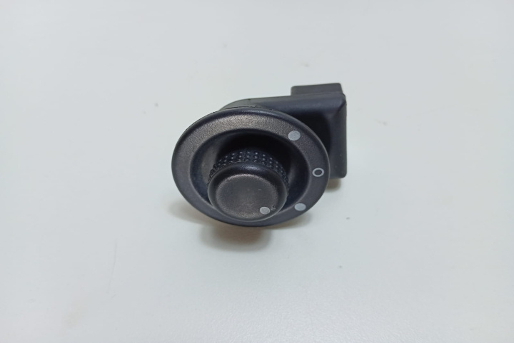 Buton reglaj oglinzi 8200002442B Renault Megane 2 [facelift] [2006 - 2012]