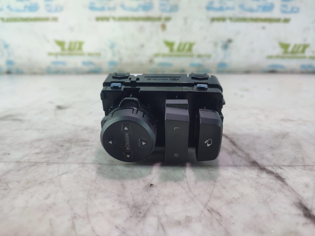 Buton reglaj oglinzi 93530G4500 Hyundai i30 PD 3 [2th facelift] [2020 - 2024] 1.5 benzina G4LC