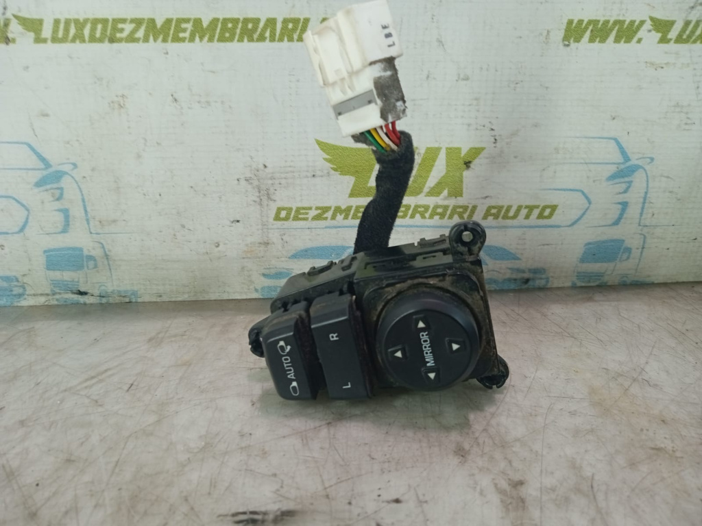 Buton reglaj oglinzi 93573-D3000 Hyundai Tucson 3 [2015 - 2020] 2.0 crdi D4HA
