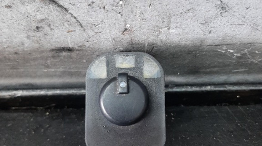 Buton reglaj oglinzi audi a3 8p 2 usi 8e0959565