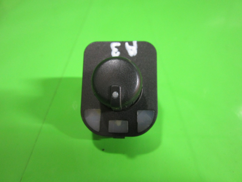 BUTON REGLAJ OGLINZI AUDI A3 8P FAB. 2003 - 2012 ⭐⭐⭐⭐⭐
