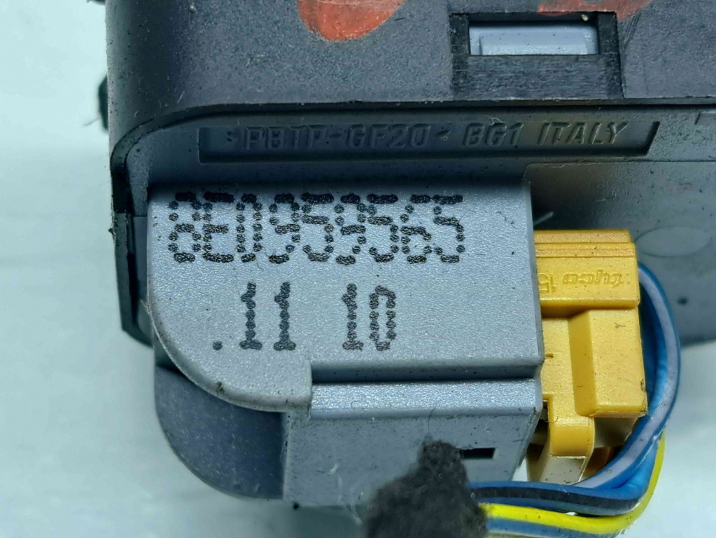 Buton reglaj oglinzi Audi A3 Sportback (8PA) [Fabr 2004-2013] 8E0959565