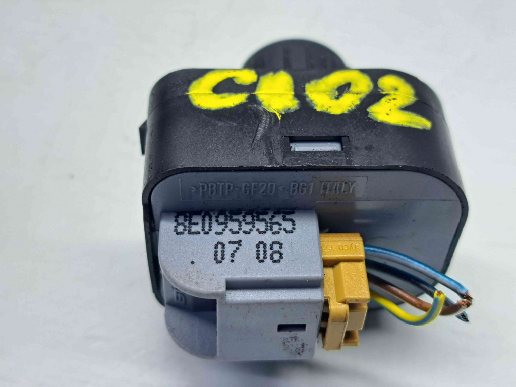 Buton reglaj oglinzi Audi A3 Sportback (8PA) [Fabr 2004-2013] 8E0959565