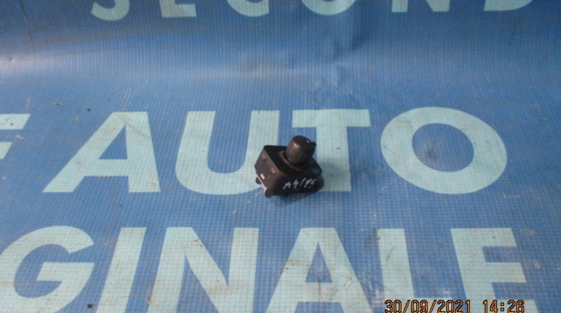 Buton reglaj oglinzi Audi A4 2006; 8E0959565