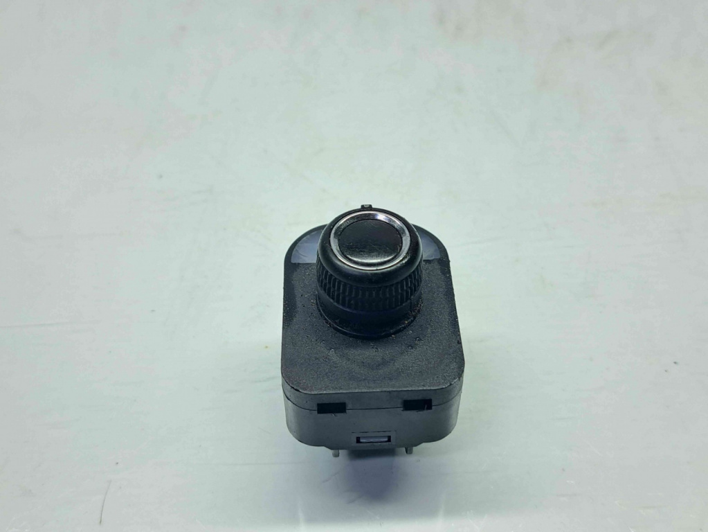 Buton reglaj oglinzi Audi A4 (8K2, B8) [Fabr 2008-2015] 8K0959565B 1.8 Benz CABA 88KW / 120CP
