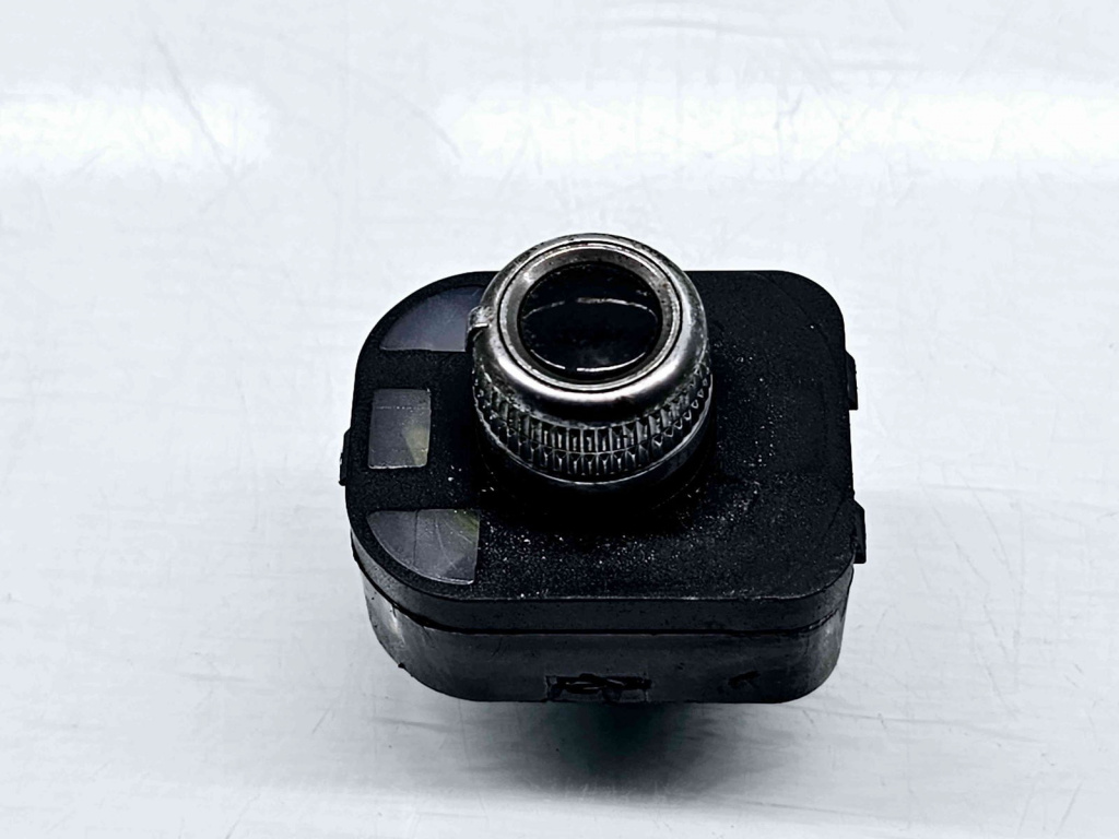 Buton reglaj oglinzi AUDI A4 (8K2, B8) [Fabr 2008-2015] 8K0959565F