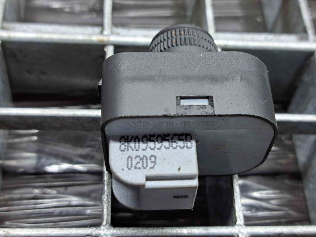 Buton reglaj oglinzi Audi A4 (8K5, B8) Avant [Fabr 2008-2015] 8K0959565B