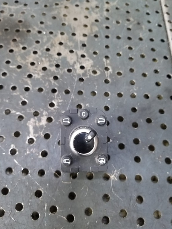 Buton reglaj oglinzi audi a4 b9 8w 4m0959565m