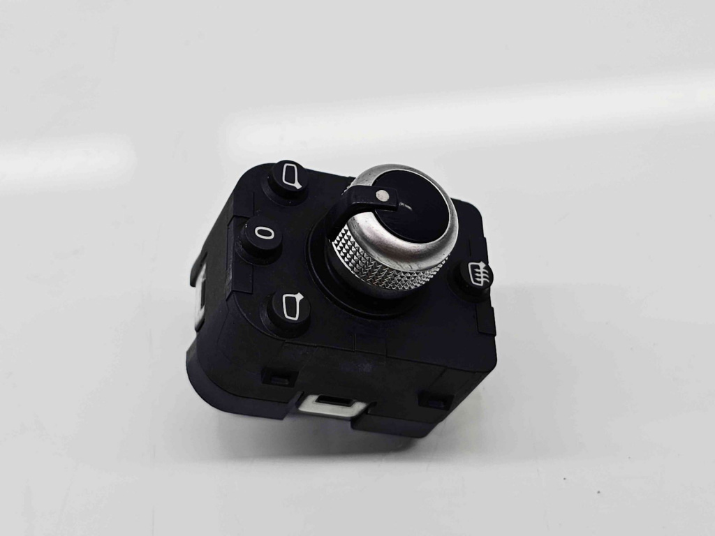 Buton reglaj oglinzi AUDI A5 Sportback (F5A, 9T) [Fabr 2016-prezent] 4M0959565H