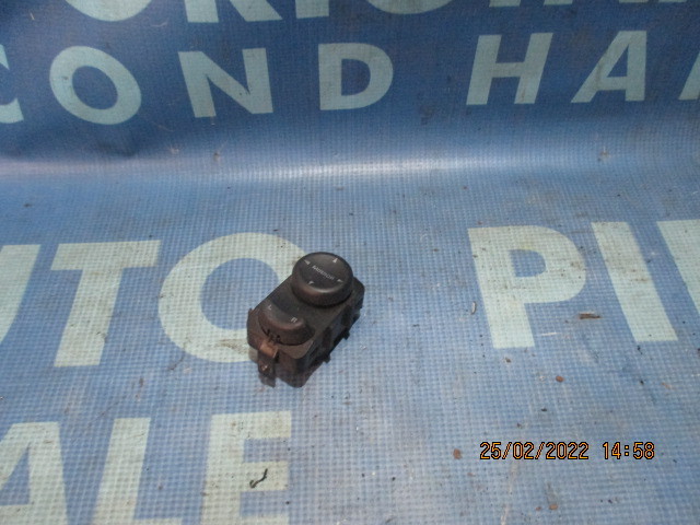 Buton reglaj oglinzi Chrysler 300M; 04760147AF