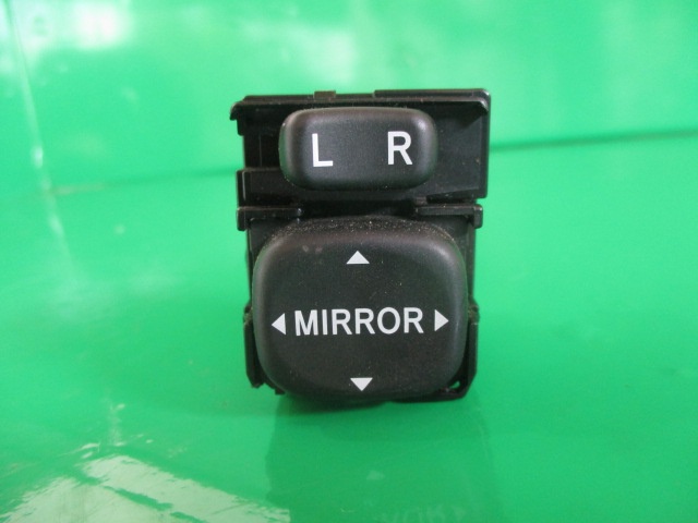 BUTON REGLAJ OGLINZI COD 183574 TOYOTA AVENSIS 2 FAB. 2003 - 2008 ⭐⭐⭐⭐⭐