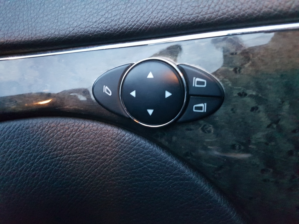 Buton Reglaj Oglinzi cu Pliere / Rabatare Mercedes Benz Clasa E W211 2002 - 2009