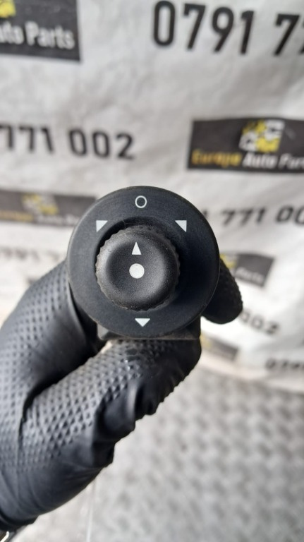 Buton reglaj oglinzi cu rabatare Citroen C3 1.6 1.6V an fabricatie 2004