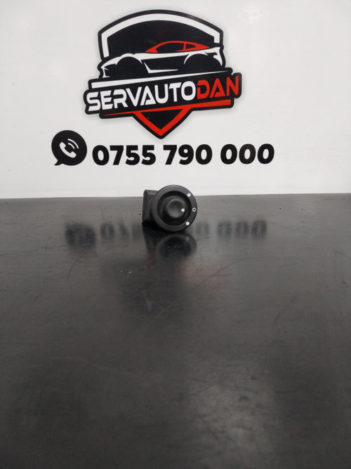 Buton reglaj oglinzi Dacia Logan (2004-2012) [LS_] 1.6 Benzina 2006, 8200002442A