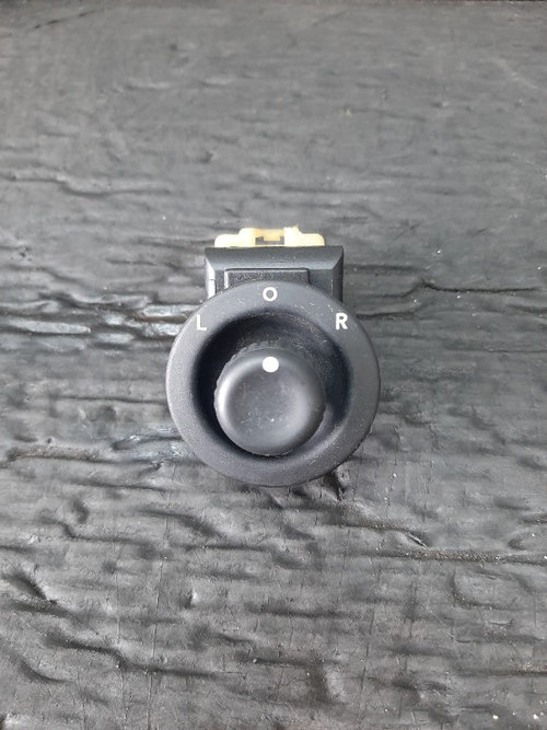 Buton reglaj oglinzi dodge caliber 56040694ada