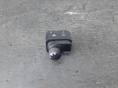 Buton reglaj oglinzi fiat sedici 189 62j00