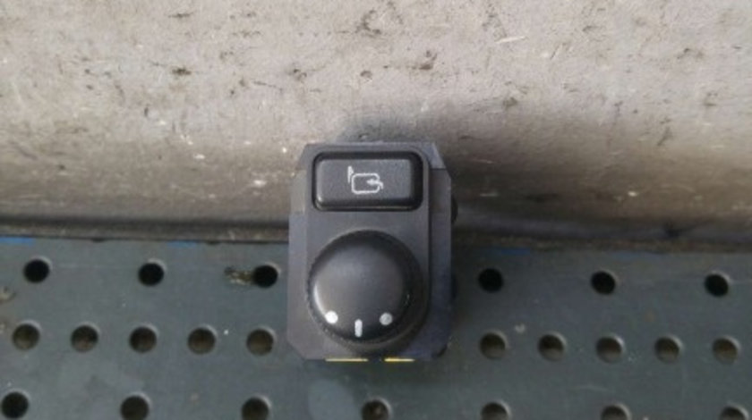 Buton reglaj oglinzi fiat sedici 189 62j102631t