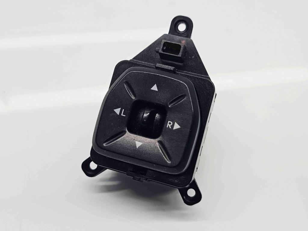 Buton reglaj oglinzi Hyundai ix35 (LM) [Fabr 2010-2017] 383480-1110