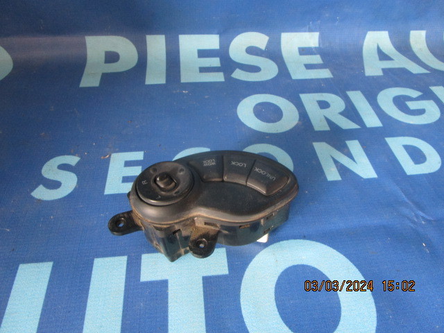 Buton reglaj oglinzi Hyundai Santa Fe 2002; 93530-26000