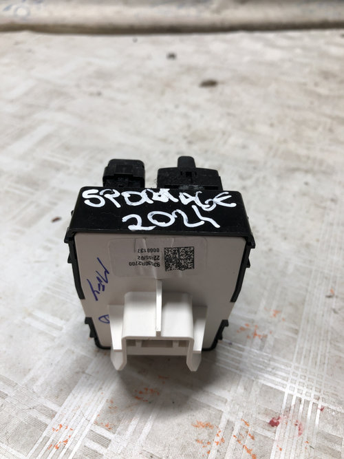 Buton reglaj oglinzi Kia Sportage - Motorina 2021, 9330R2700