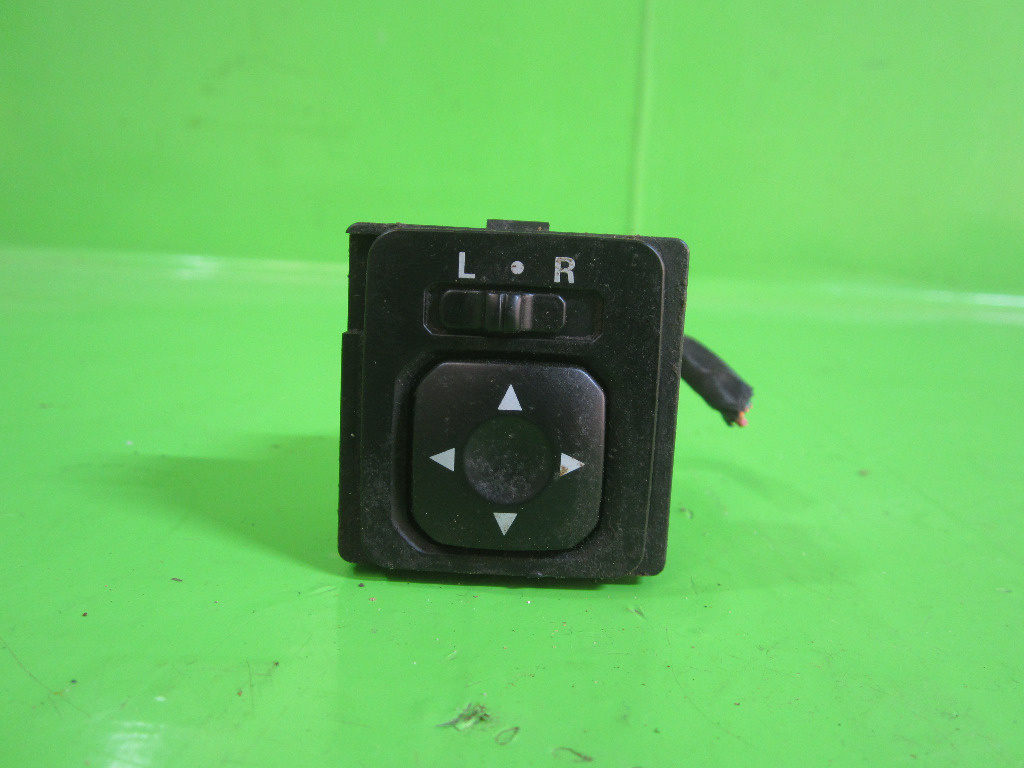 BUTON REGLAJ OGLINZI MITSUBISHI PAJERO PININ FAB. 1999 - 2007 ⭐⭐⭐⭐⭐