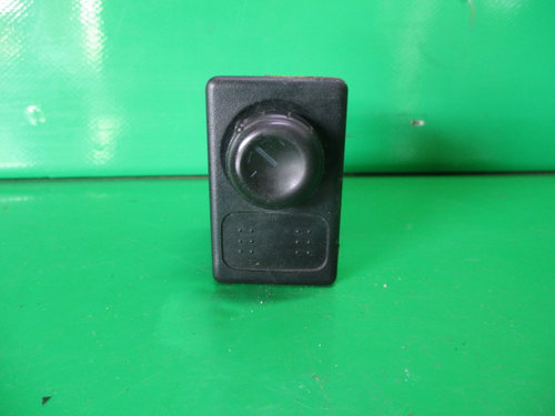 BUTON REGLAJ OGLINZI NISSAN X-TRAIL T30 FAB. 2001 - 2007 ⭐⭐⭐⭐⭐