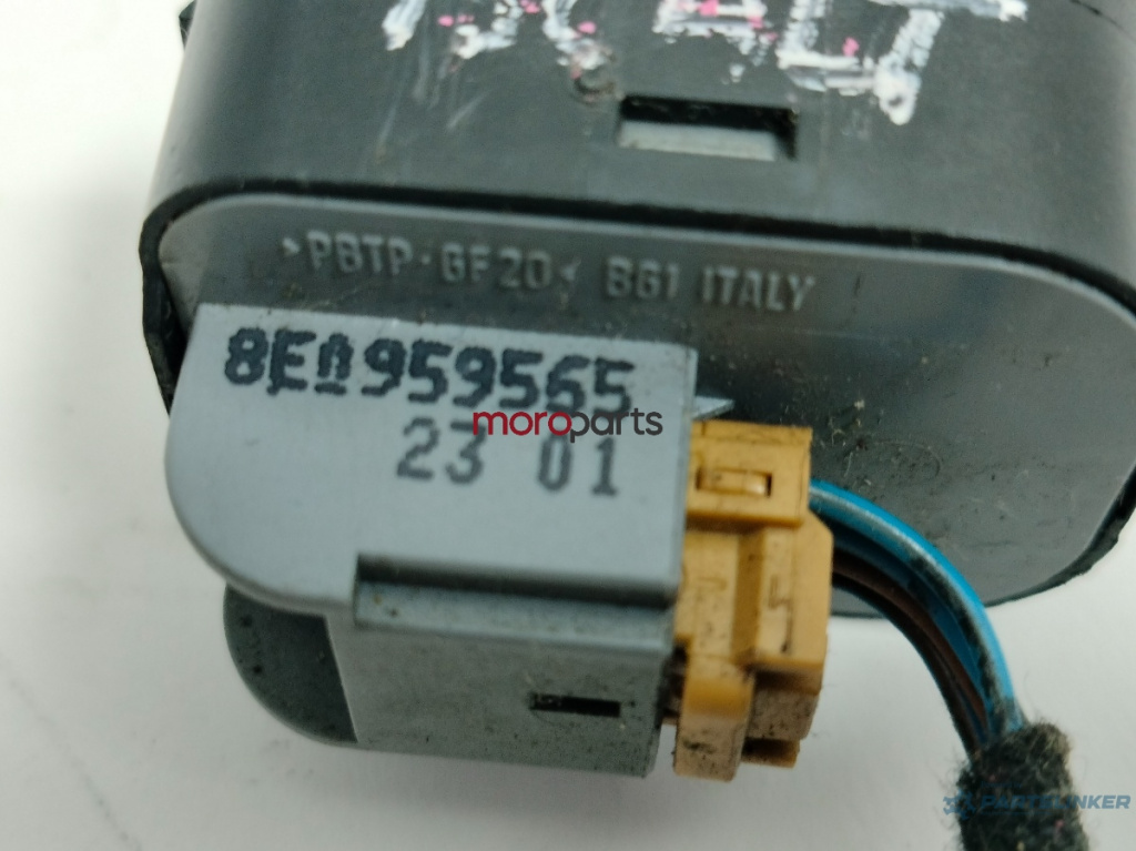 Buton reglaj oglinzi OEM 8E0959565A