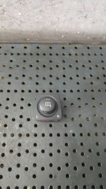 Buton reglaj oglinzi opel antara a l07