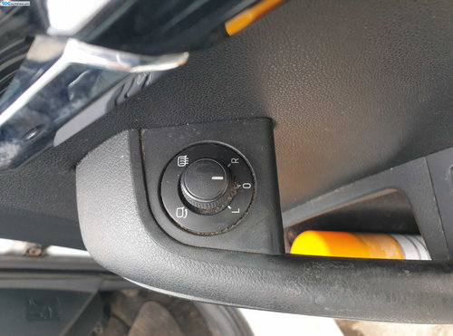 Buton Reglaj Oglinzi Rabatabile cu Pliere si Incalzire Skoda Octavia 3 2013 - 2020 [K4833]