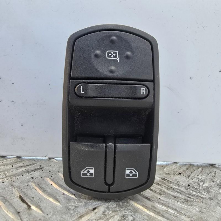 Buton reglaj oglinzi si geamuri Opel Corsa D 2006-2010