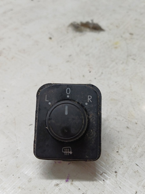 Buton reglaj oglinzi Skoda Kamiq - Motorina 2018, 654959566