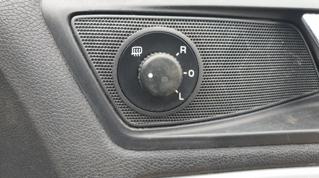 Buton Reglaj Oglinzi Skoda Octavia 2 2004 - 2013 [C3581]