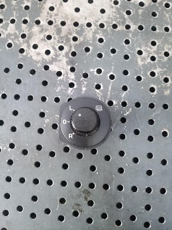 Buton reglaj oglinzi skoda roomester 5j 5j1959565