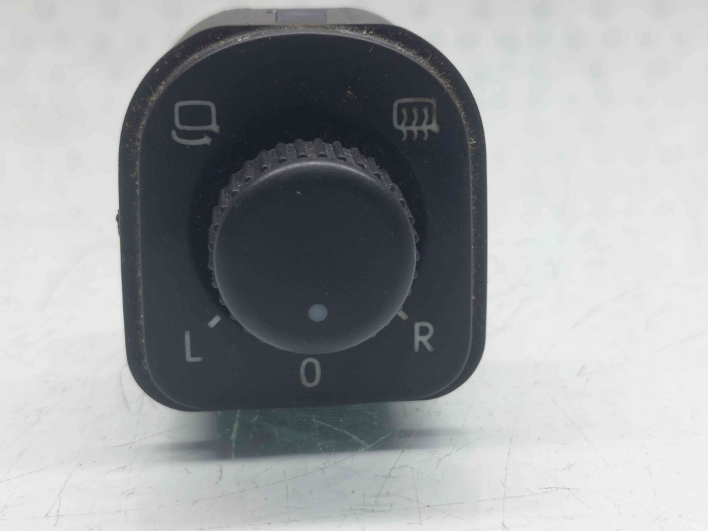 Buton reglaj oglinzi Skoda Superb II Combi (3T5) [Fabr 2009-2015] 3T0959565A