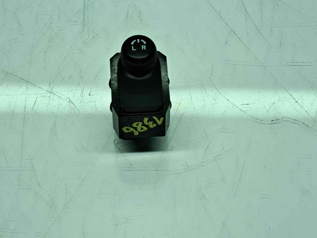 Buton reglaj oglinzi SUZUKI Swift 3 (MZ, EZ) [Fabr 2005-prezent] 62J212790T