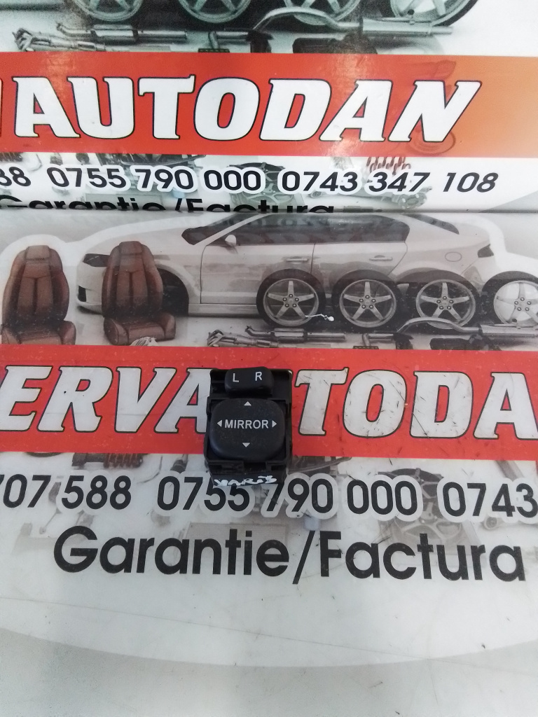 Buton reglaj oglinzi Toyota Yaris (2005->) 1.0 Motorina 2017, 183574